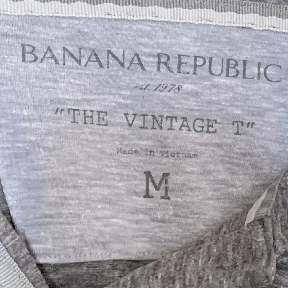 Banana Republic gray Henley Y2K hoodie preppy school classic Stefan Salvatore M